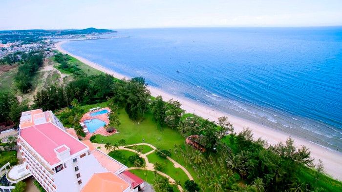 Du lịch Mũi Né - Phan Thiết bùng nổ, bất động sản nghỉ dưỡng hưởng lợi