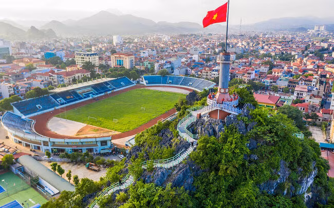 Lạng Sơn: Nhiều "ông lớn" xin làm điện gió, xây dựng KĐT và công nghiệp đầu năm 2022