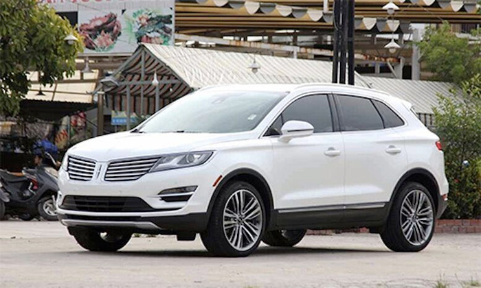 Lincoln MKC 2016 - xe lướt nhập Mỹ độc nhất Việt Nam