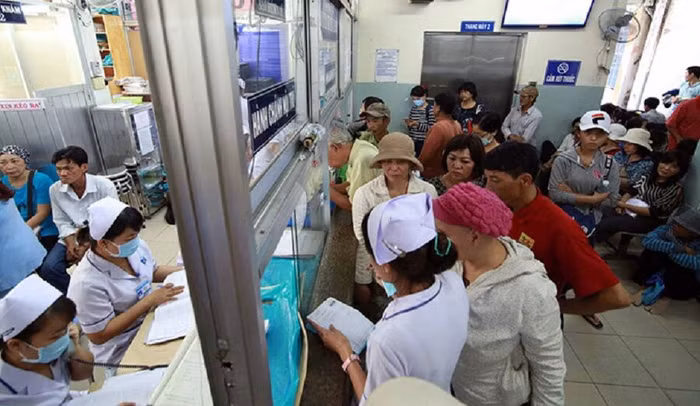Thanh toán điện, nước, viện phí, học phí... không dùng tiền mặt