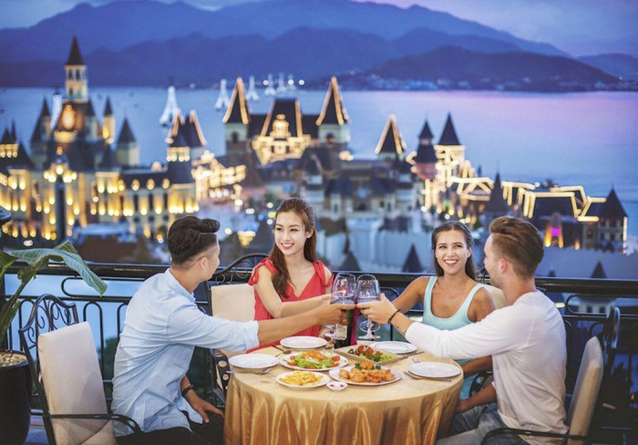 Đón năm mới 2018 tại xứ sở Vinpearlland Nha Trang