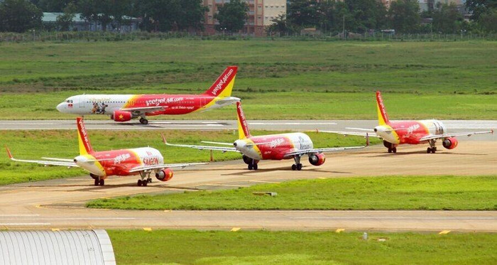 Giá nào cho cổ phiếu tăng trưởng và câu chuyện Vietjet