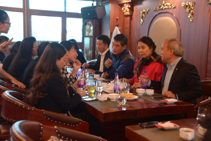 Bữa sáng doanh nhân 3/12: Bàn thảo về hợp tác với Đại học Quốc gia Hà Nội