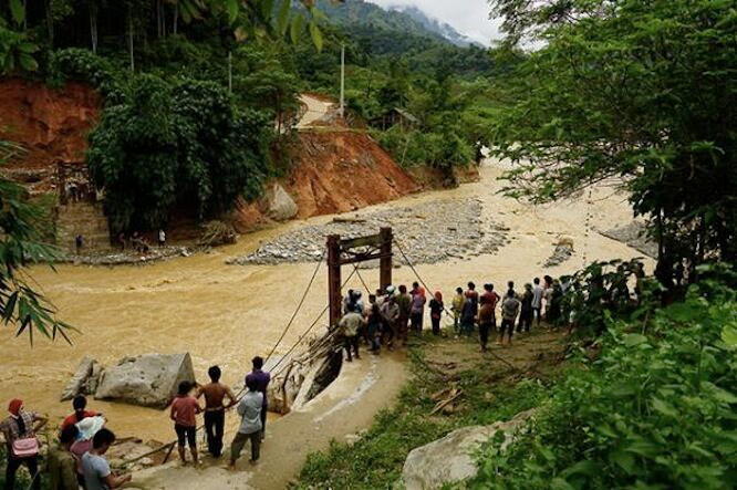 Phìn Ngang tan hoang sau lũ