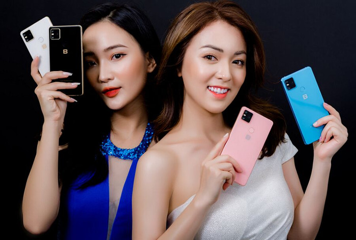 Bphone B86 sẽ được bán trả góp 0% hoặc tặng kèm gói cước