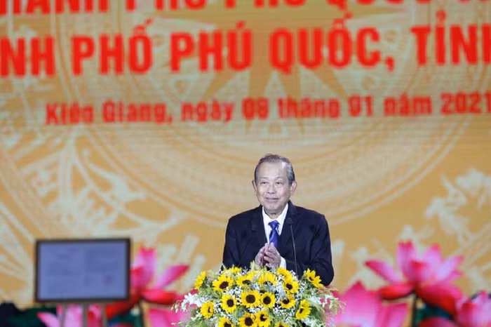 Phó Thủ tướng Thường trực Chính phủ Trương Hòa Bình phát biểu tại sự kiện