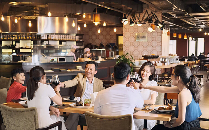 Đi Đà Nẵng hè này, chọn ngay ưu đãi hot từ khách sạn lãng mạn trên đỉnh Bà Nà ảnh 4