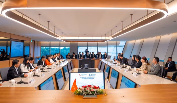 Kim Oanh Group hợp tác chiến lược với Surbana Jurong