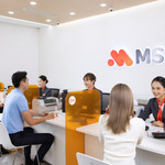 Trải nghiệm nghiệp vụ: Khoảng cách từ giảng đường đến nhà băng