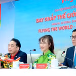 Đại hội đồng cổ đông thường niên 2026 bắt đầu một giai đoạn phát triển mới với tầm nhìn toàn cầu, tăng trưởng bền vững và giá trị dài hạn cho cổ đông
