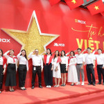 Check-in cùng bức tường Tự hào Việt Nam trên đường Nguyễn Chí Thanh