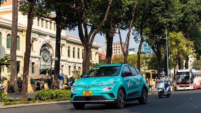 Người đến sau vượt lên dẫn đầu: Xanh SM và "cú bẻ lái" thị trường xe công nghệ