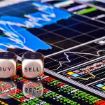 VN-Index đánh mất mốc 1.900 điểm, công ty chứng khoán cảnh báo nhịp chỉnh sâu hơn