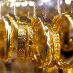 Ngược dòng thế giới, vàng trong nước tăng 400.000 đồng/lượng