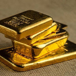 Giá vàng trong nước "lặng sóng" phiên đầu tuần, thế giới phục hồi sau chuỗi giảm sâu