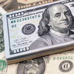Tỷ giá USD trong nước và thế giới giữ nhịp ổn định