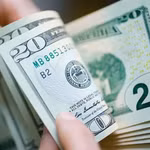 Tỷ giá USD hôm nay ngày 5/5: Chợ đen quay đầu tăng nhẹ, chênh lệch với ngân hàng thu hẹp mạnh
