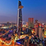 Dòng vốn đổ về IFC, ngân hàng và công ty chứng khoán tăng tốc hiện diện