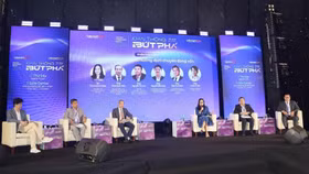 Các chuyên gia thảo luận tại Diễn đàn Đầu tư Việt Nam 2025