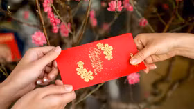 Doanh nghiệp lớn chi "lì xì" khủng, cổ đông hưởng cổ tức cao