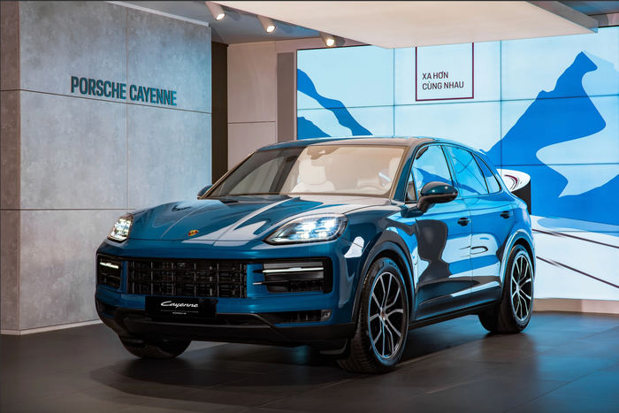 Porsche Cayenne 2024 có giá bán dao động từ 5,56 - 14,36 tỷ đồng.