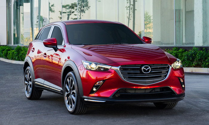 Mazda CX-3 1.5 AT có giá bán 524 triệu đồng