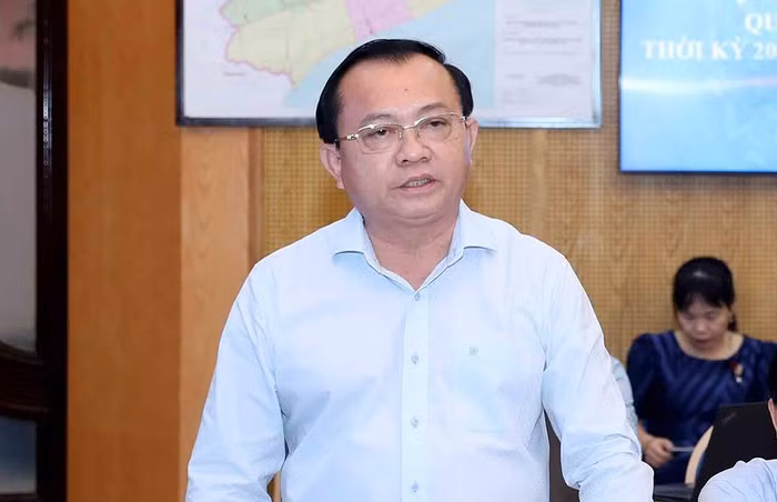 Tân Thứ trưởng Bộ Tài chính Lê Tấn Cận