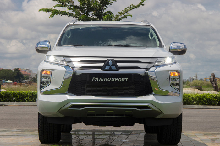 Mitsubishi Việt Nam hỗ trợ 50% lệ phí trước bạ trị giá 68,5 triệu đồng cho Pajero Sport trong tháng 4