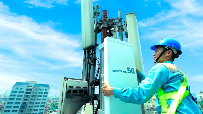 Giá khởi điểm đấu giá băng tần 2500-2600 MHz cho các doanh nghiệp là gần 4.000 tỷ đồng