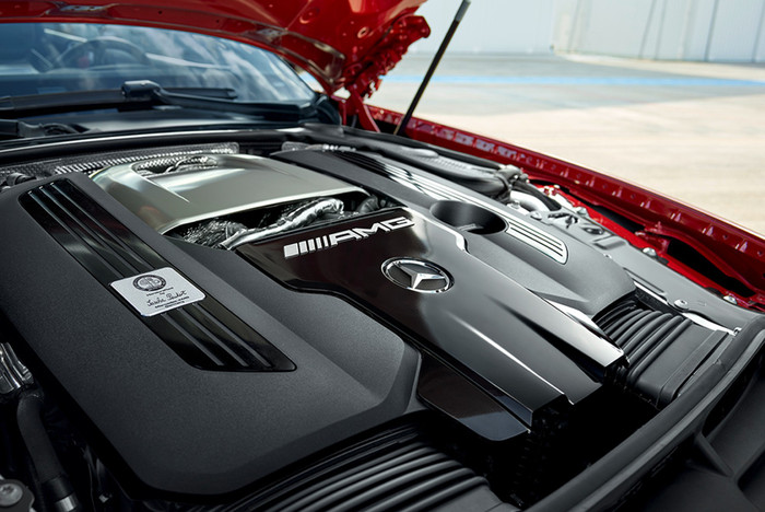 Động cơ xăng lai điện mang đến một sức mạnh đáng nể cho Mercedes-AMG SL 63 S E PERFORMANCE 3857982-amg038014jpg-original.jpg
