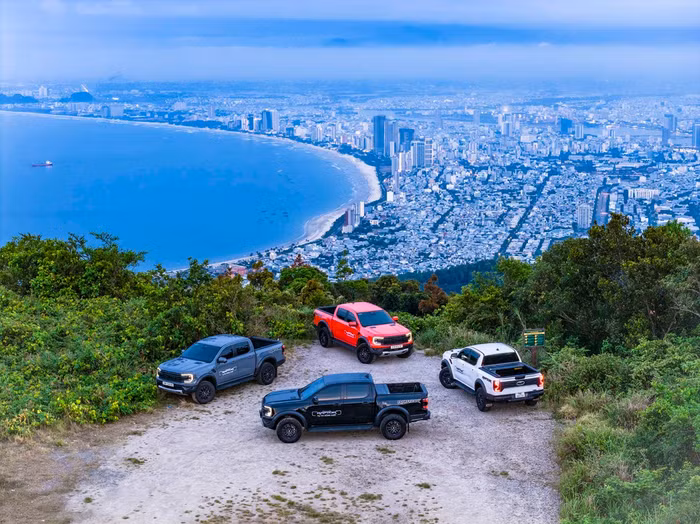 ford-ranger-raptor1.jpg.avif