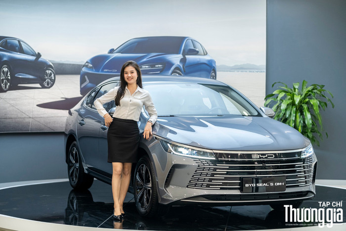 Doanh số xe hybrid/PHEV tăng trưởng tốt trong năm 2025