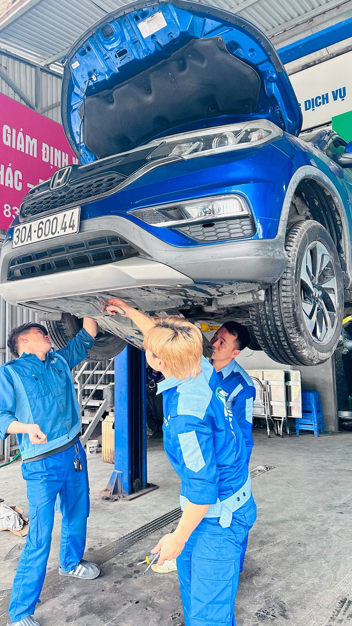 Các xe ô tô đời cũ vẫn có thể được cấp phép lưu hành nếu đáp ứng được tiêu chuẩn khí thải phù hợp với năm sản xuất và địa phương đăng ký. img-5315.jpg