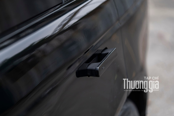 Trung Quốc dự kiến cấm tay nắm cửa ô tô thò thụt, cú đánh lớn vào ngành xe điện