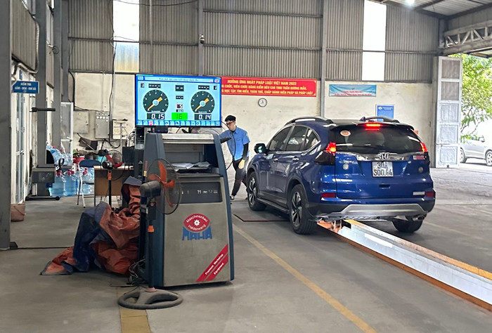 Tiêu chuẩn khí thải cho xe ô tô sẽ được thắt chặt hơn theo đề xuất mới nhất của Bộ Nông nghiệp và Môi trường. img-0524.jpg