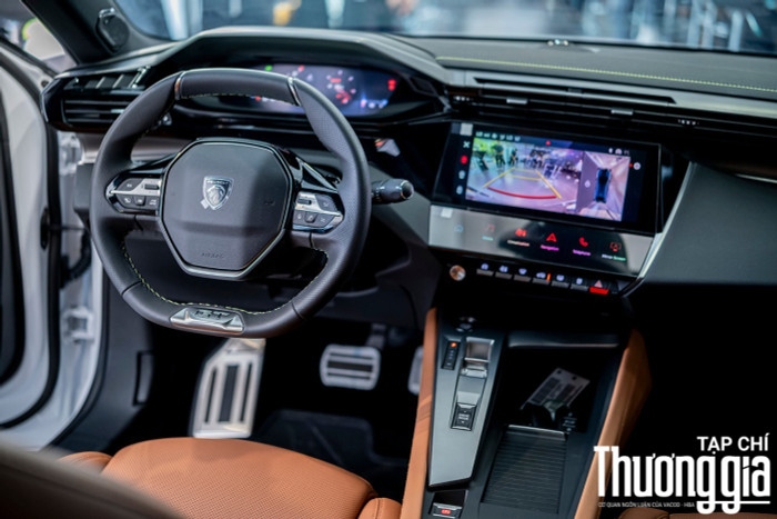 Peugeot 408 Legend Edition vẫn được trang bị đầy đủ các trang bị tiện nghi, an toàn chủ động dsf1734-5605.jpg