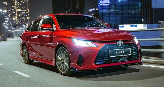 Doanh số Toyota khởi sắc trong tháng cuối năm 2025