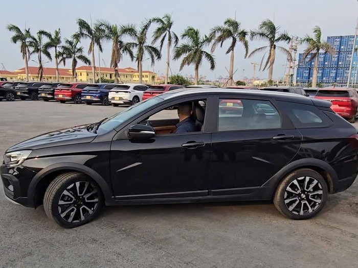 Lada Niva Travel có kiểu dáng khá hiện đại. lada-4.jpg