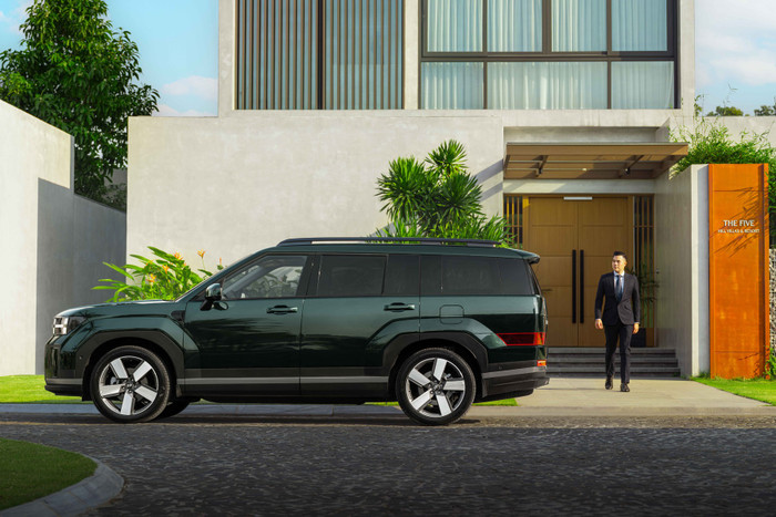 Hyundai Santa Fe Hybrid chính thức bán ra tại Việt Nam, giá chỉ 1,369 tỷ đồng