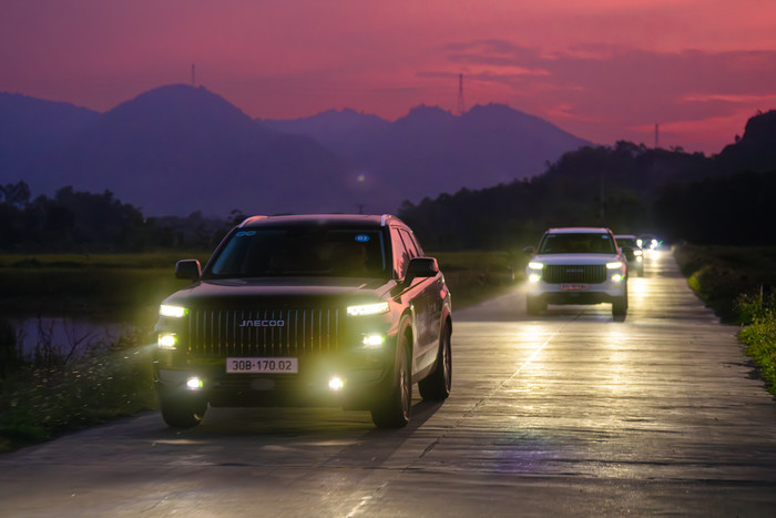 1.499,62 km là quãng đường dài nhất mà những chiếc Jaecoon J7 PHEV có thể đi được với một bình xăng. dee03845.jpg
