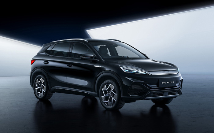 BYD ATTO 3 là mẫu SUV cỡ nhỏ phù hợp với người dùng thường xuyên di chuyển trong đô thị.