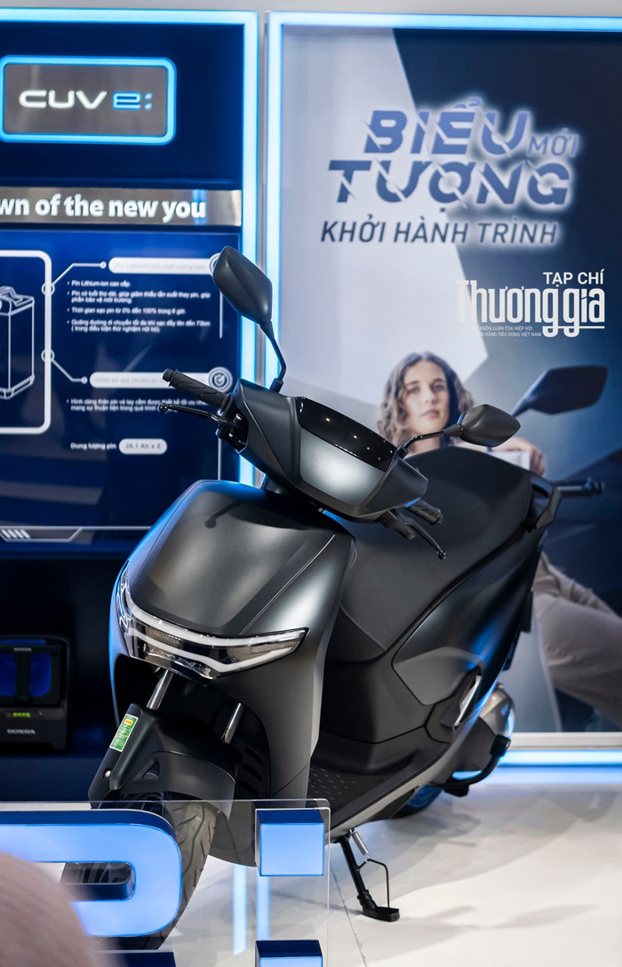 Honda CUV e: được ra mắt tại triển lãm Vietnam Motorshow 2024 với chiến lược cho thuê xe để người tiêu dùng Việt Nam dễ dàng tiếp cận những mẫu xe máy điện hiện đại dsf2445.jpg