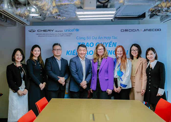 Omoda & Jaecoo hợp tác cùng UNICEF Việt Nam trong dự án hỗ trợ thế hệ trẻ làm chủ công nghệ