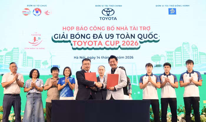 toyota-viet-nam-va-bao-thieu-nien-tien-phong-va-nhi-dong-ky-ket-bien-ban-ghi-nho-hop-tac-giai-doan-2026-2028.jpg