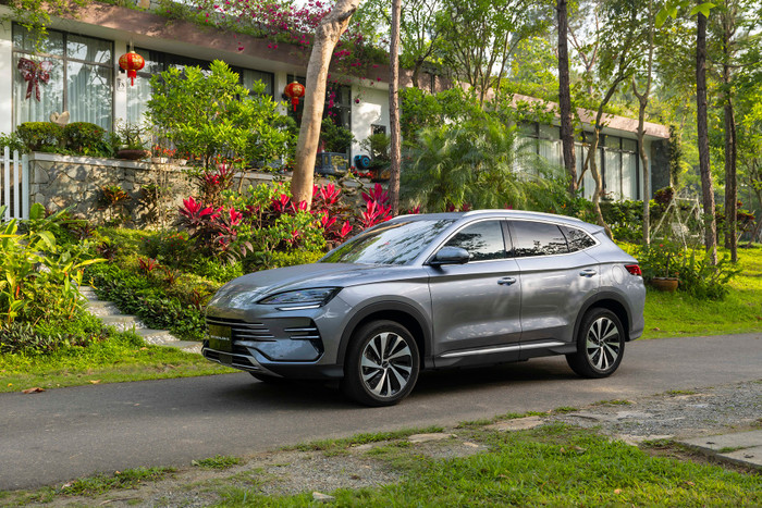 BYD Sealion 6 PHEV có gì để cạnh tranh trong phân khúc crossover cỡ C tại Việt Nam?