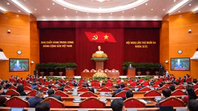 Một số vấn đề mới, quan trọng trong Dự thảo các Văn kiện trình Đại hội 14 của Đảng