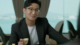 “Tình địch” xảo trá của nam thần Steven Nguyễn trong phim “Không giới hạn": Chồng của nữ diễn viên nổi tiếng, bố là quân nhân