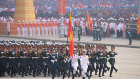 Khối diễu binh của Quân đội nhân dân Việt Nam tại A80