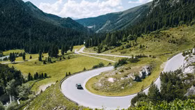 Kinh nghiệm phượt ô tô Hà Nội – Đà Nẵng: Từ lộ trình đến điểm dừng chân lý tưởng