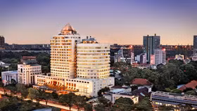 Hàng loạt khách sạn cao cấp ở TP.HCM "cháy phòng" vào đêm 29-30/4, đặc biệt là các phòng có tầm nhìn lý tưởng để theo dõi lễ diễu binh lịch sử